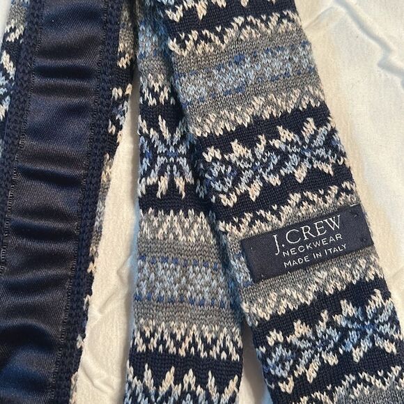 Cashmere & Lana Men’s Blue & Gray Necktie - Picture 6 of 6